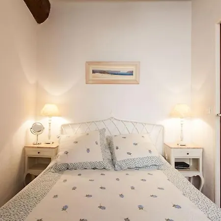 A8 - 2 Bdr Duplex Remparts Heart Of Old Antibes Apartment Exterior photo